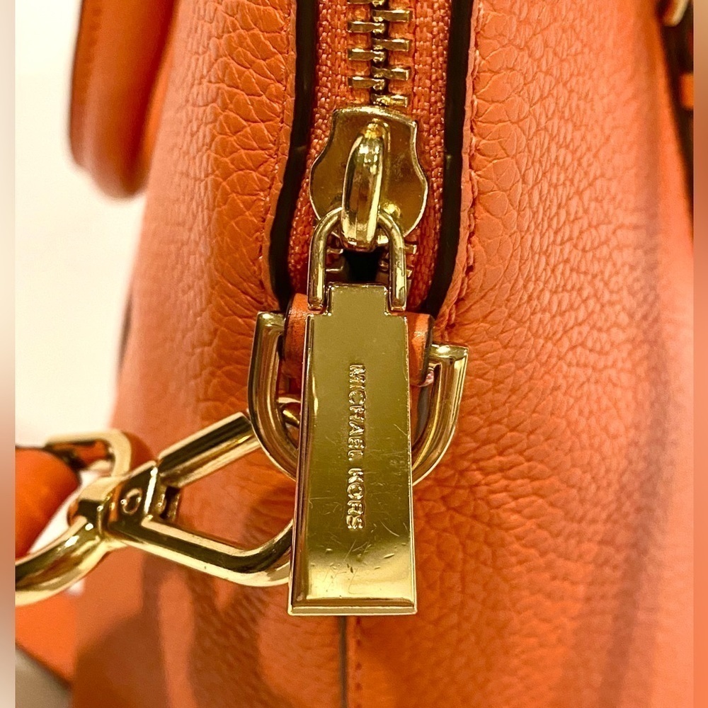 LIKE NEW — Michael Kors Bedford Legacy Satchel in Melon - Picture 8 of 11